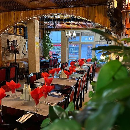 Hotel Alikante Sarnitsa Eksteriør billede