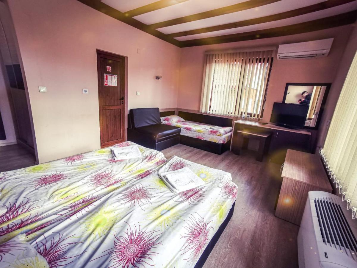 Hotel Alikante Sarnitsa Eksteriør billede