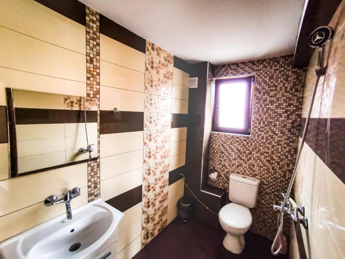 Hotel Alikante Sarnitsa Eksteriør billede