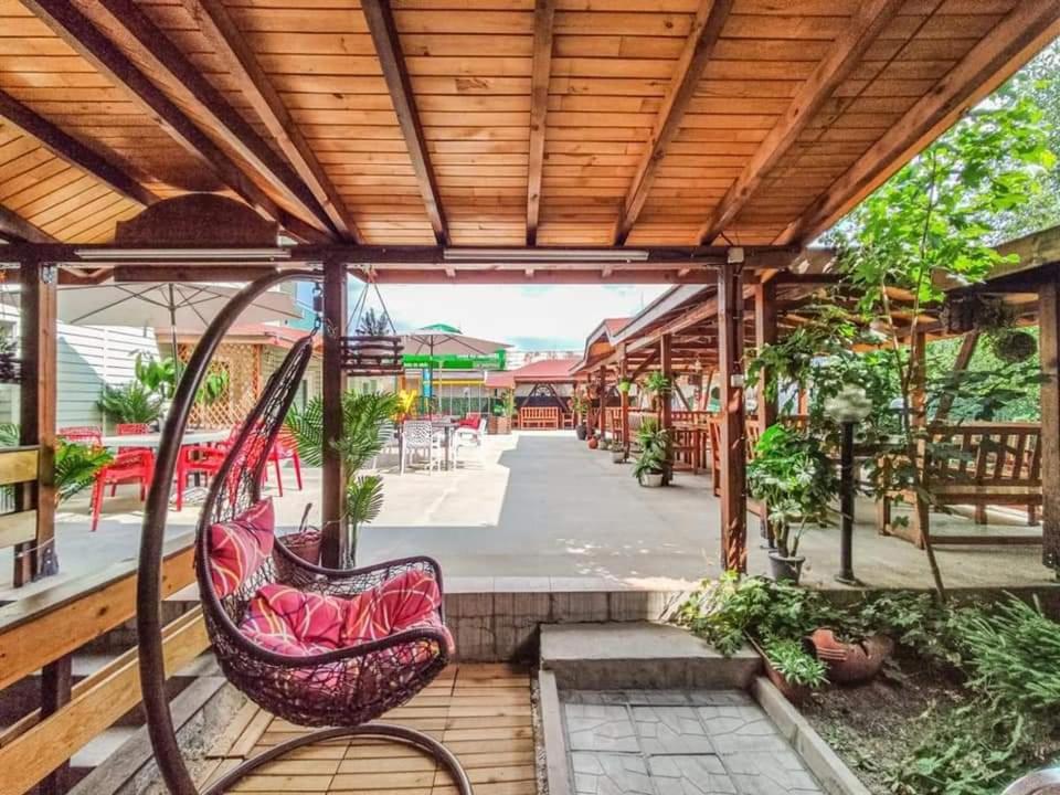 Hotel Alikante Sarnitsa Eksteriør billede